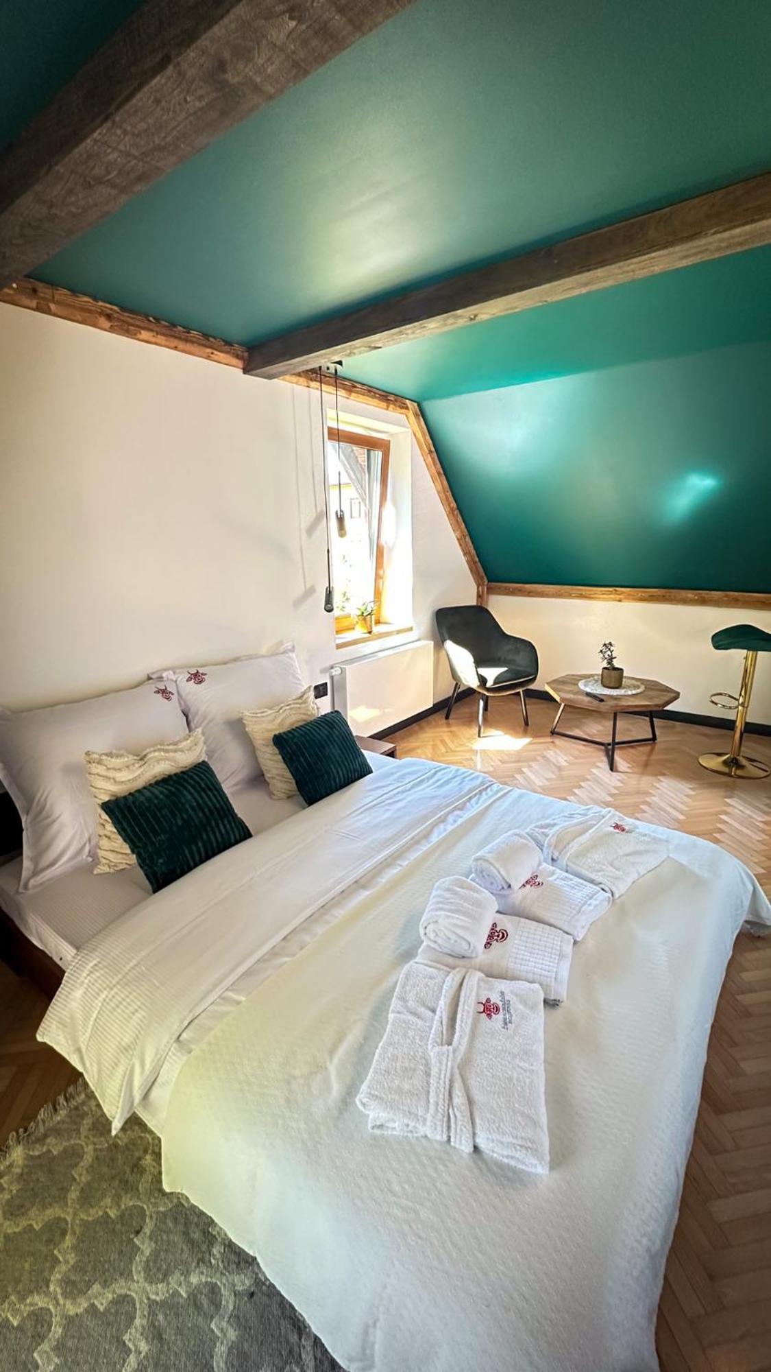 Uroczysko Villa Lesko Exteriör bild